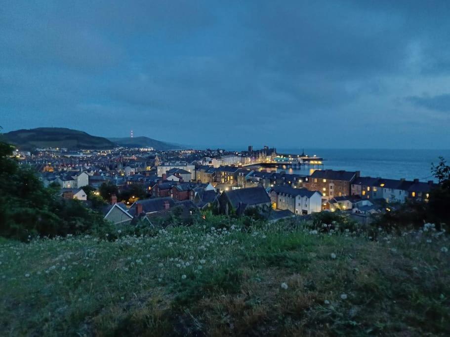 Aberystwyth Seafront Bliss Apartment Exterior photo